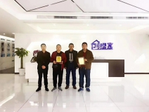 熱烈祝賀范總簽約創綠家邢臺市縣級代理!